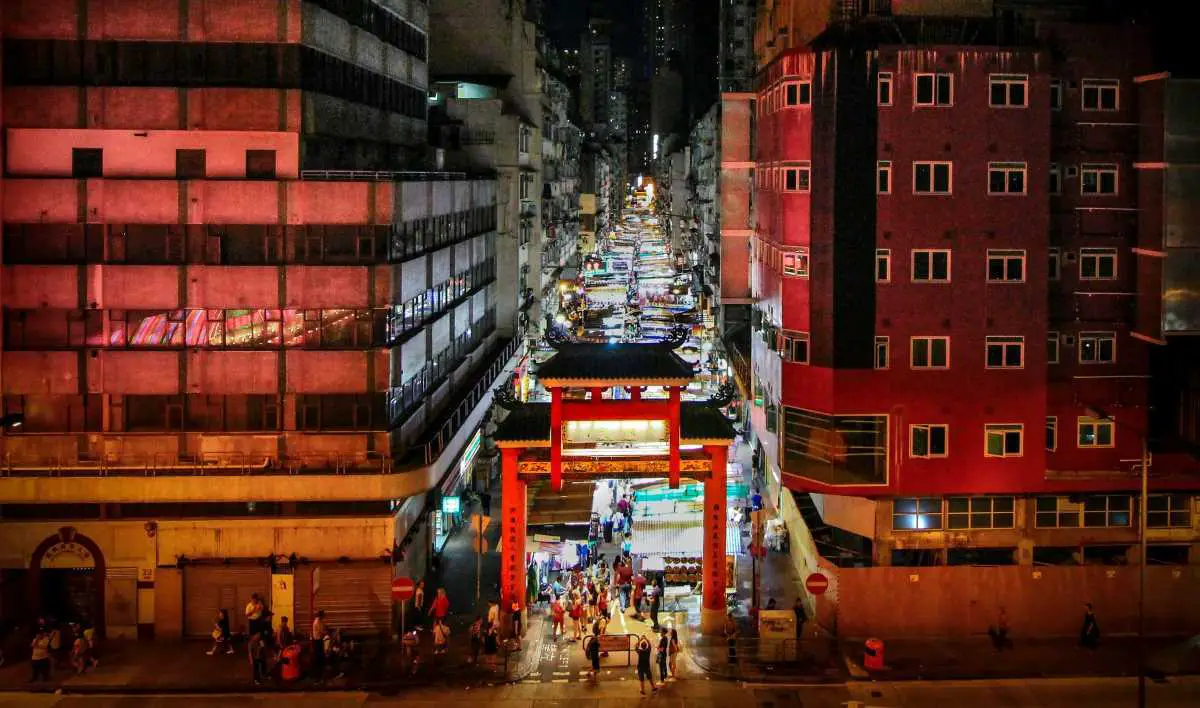 temple-street-night-market