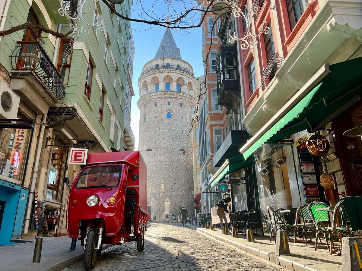 istanbul-travel-guide-galata-tower