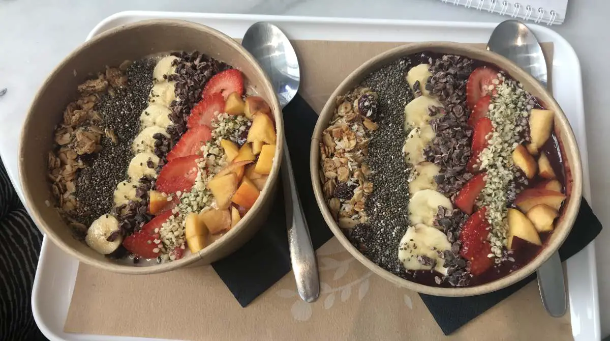 barbarella-juicebar-acai-bowl