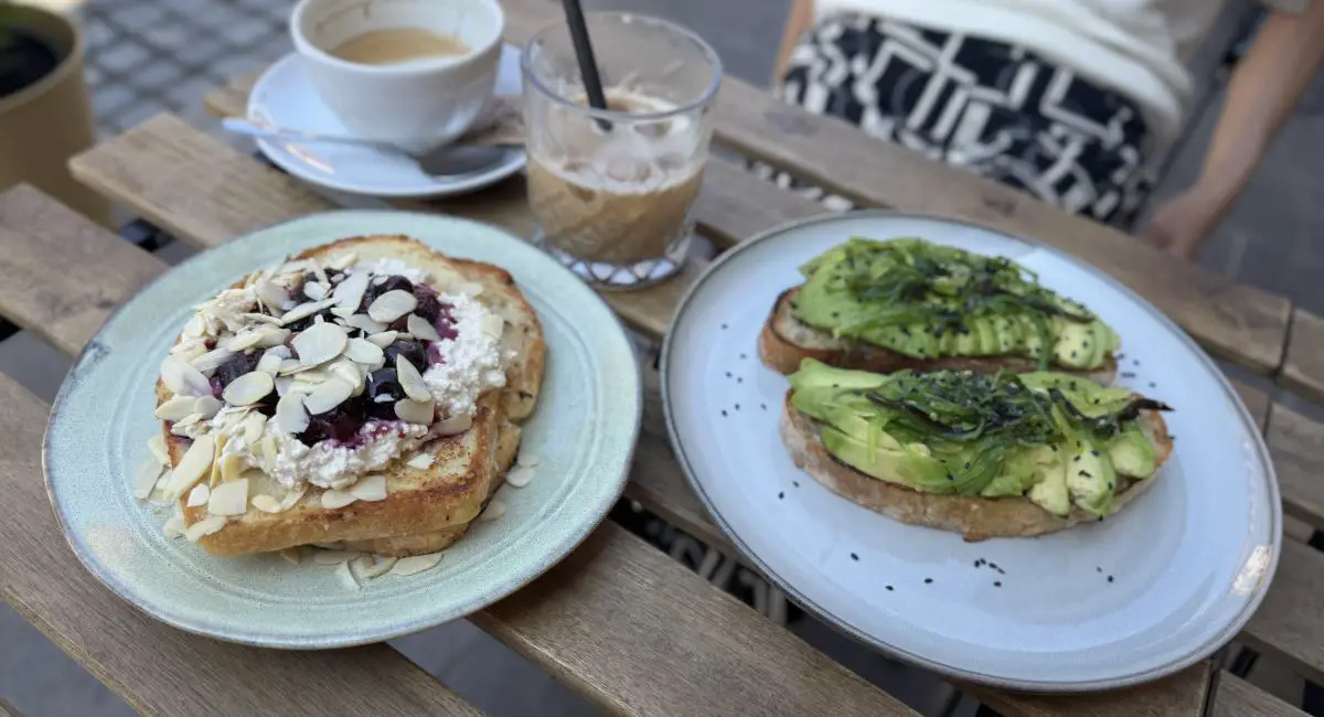 veganika-vegan-breakfast-ljubljana