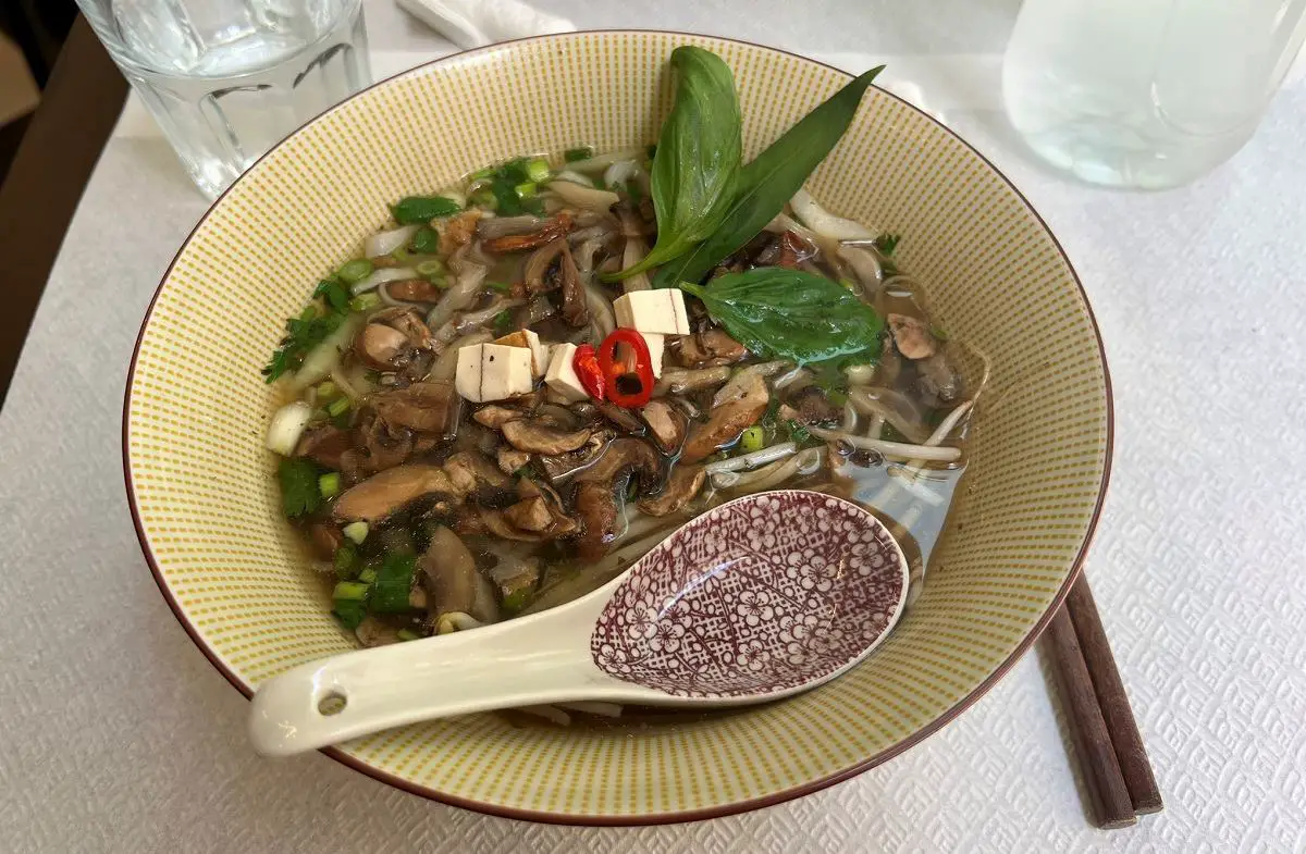 vegan-crossroad10-restaurant-lisbon