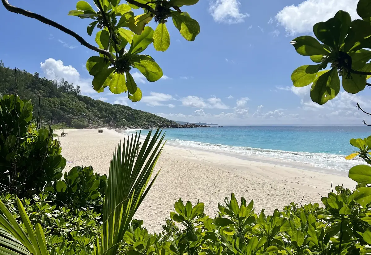 la-digue-beach