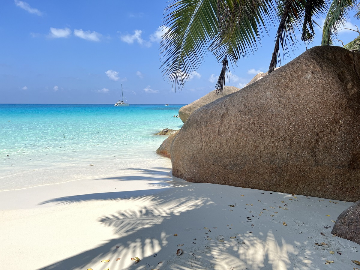 seychelles-beach-perfect-praslin