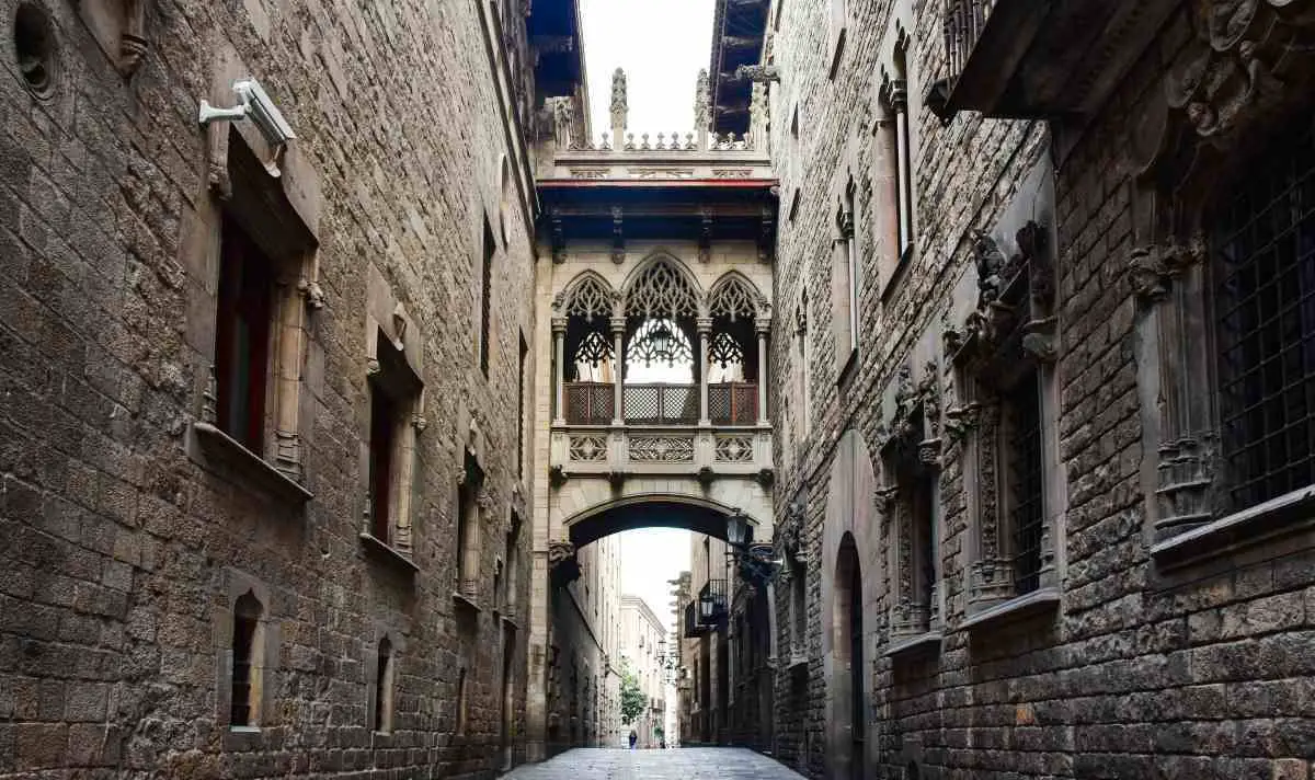gothic-quarter-barceona