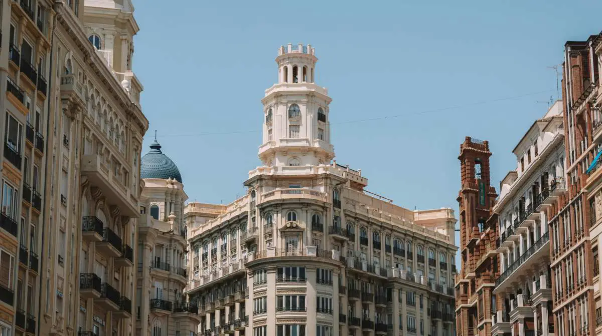valencia-guide-travel
