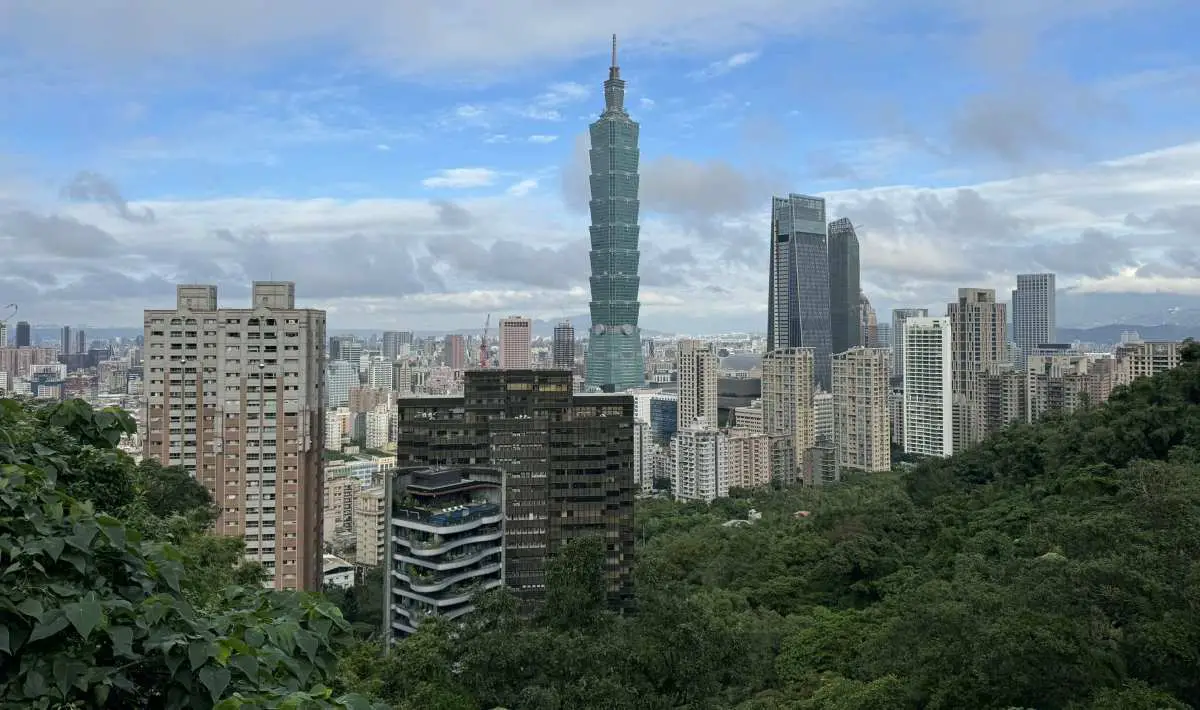 xiangshan-elephant-mountain-view