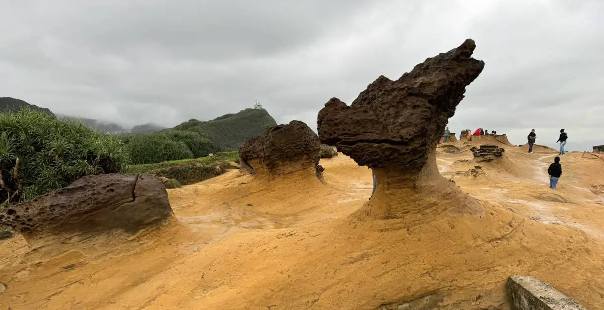 yehliu-geopark-taiwan