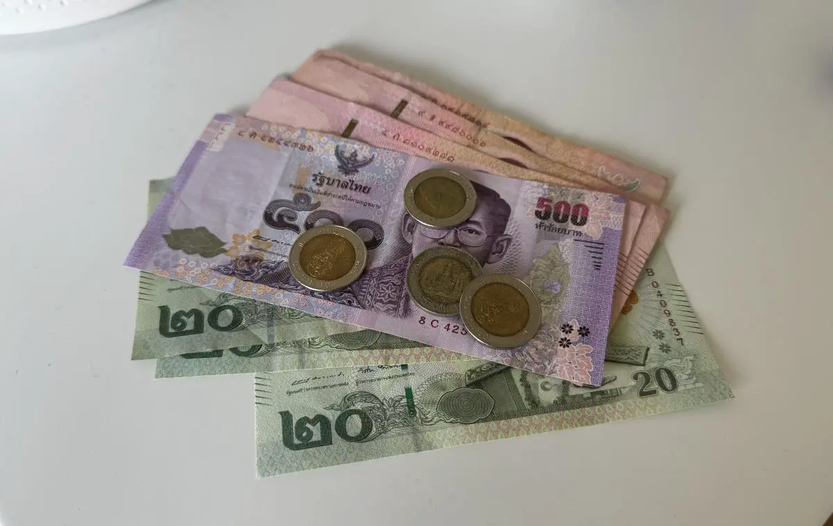 money-bangkok-travel-tips