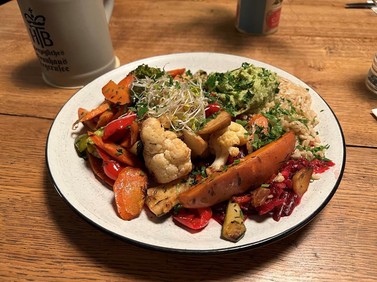 Munich-Siggis-vegan-fresh-food-restaurant