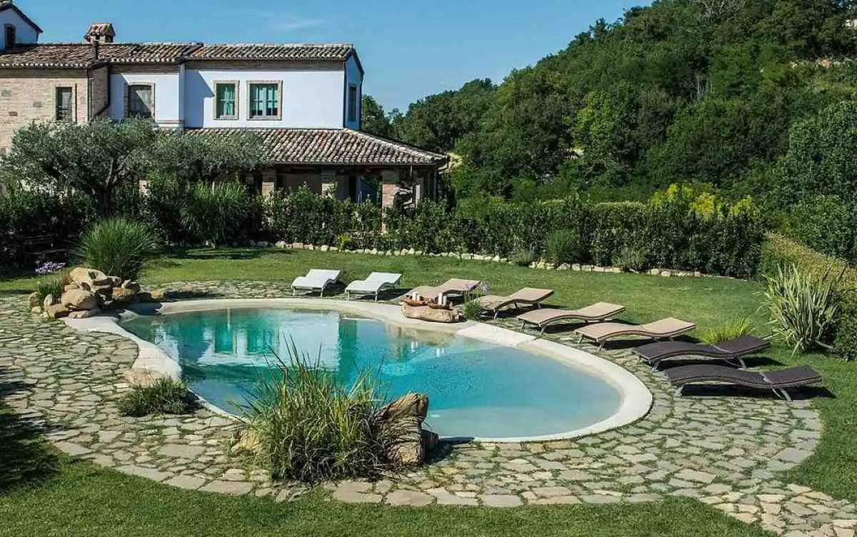 coroncina-hotel-vegan-italy