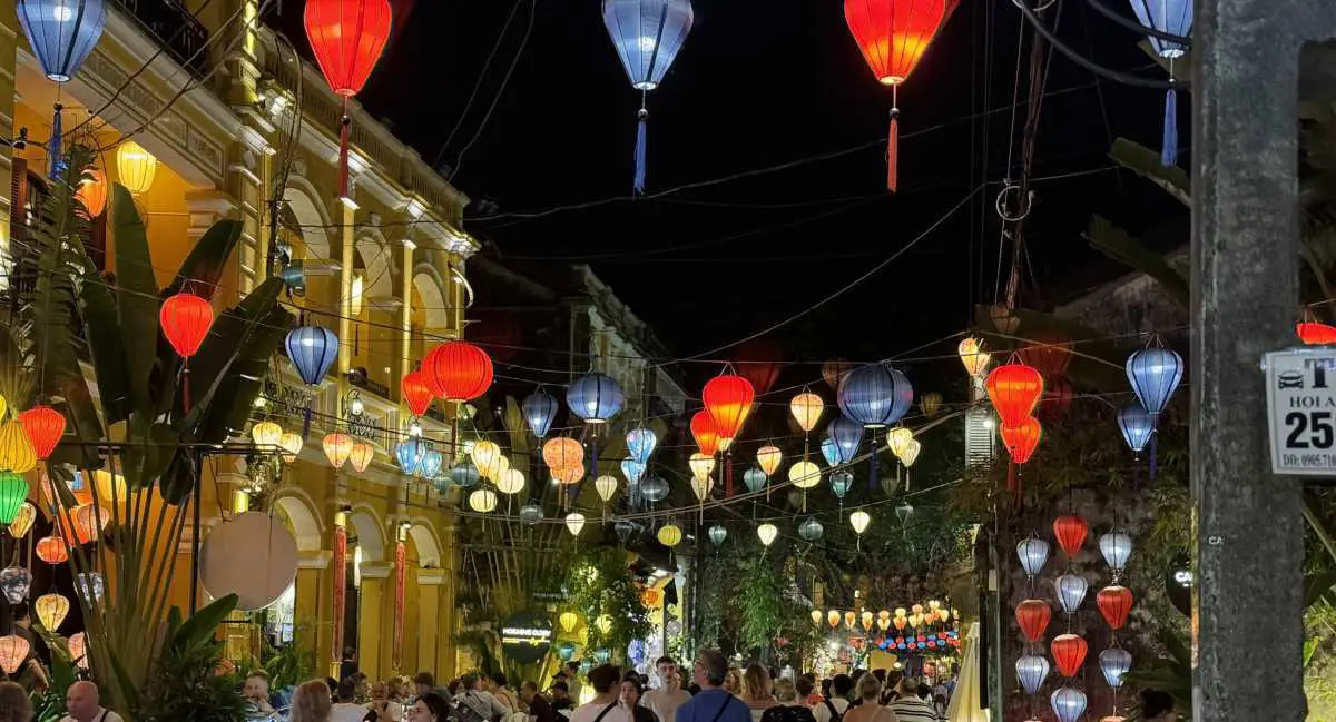 hoi-an-lanterns