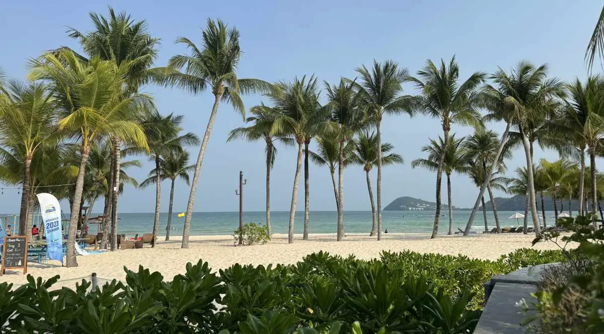khem-beach