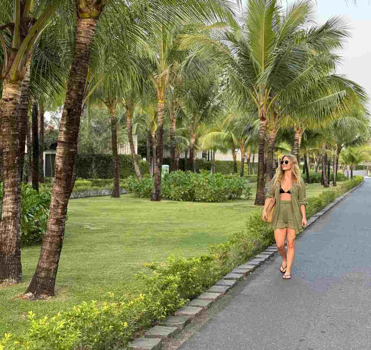 travel-blogger